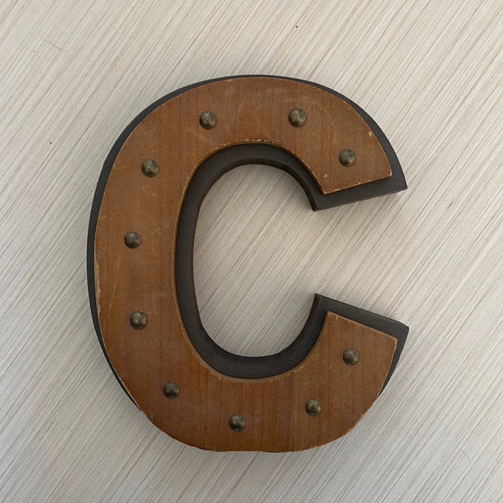 Wooden “C” Decor